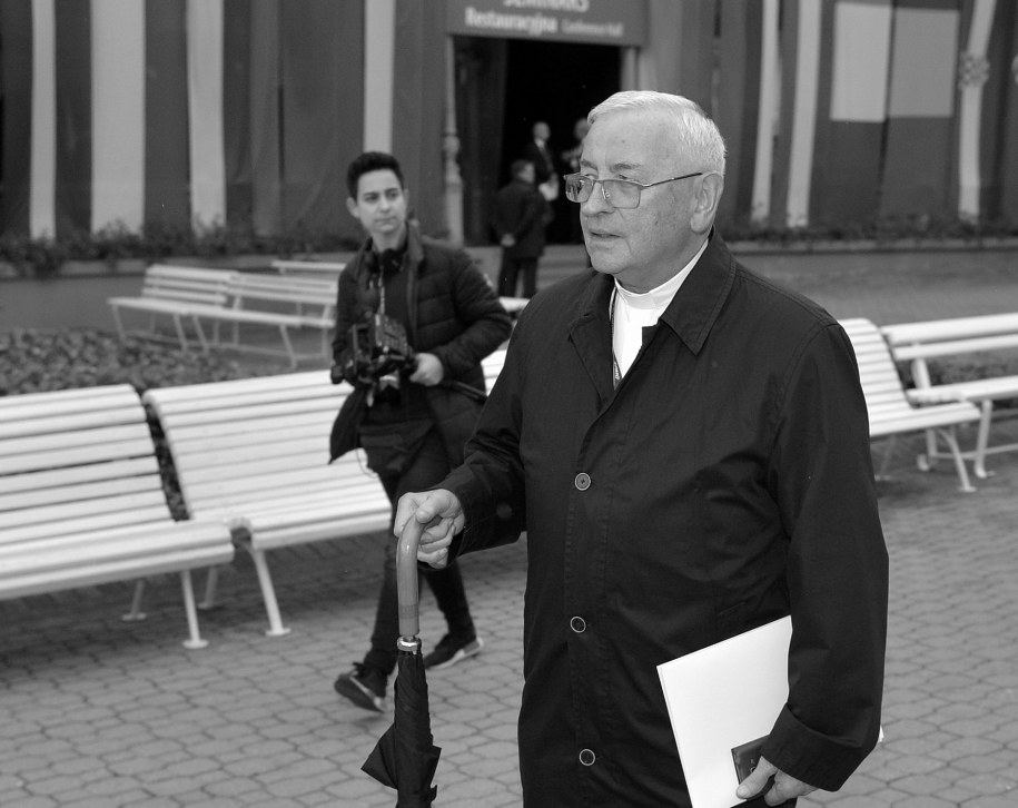 Biskup Tadeusz Pieronek podczas XXVII Forum Ekonomicznego w Krynicy-Zdroju, /Darek Delmanowicz /PAP