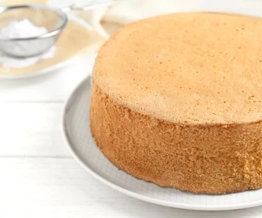 Biszkopt idealny, nigdy nie opada i nie ma zakalca. Sekret tkwi nie tylko w składnikach