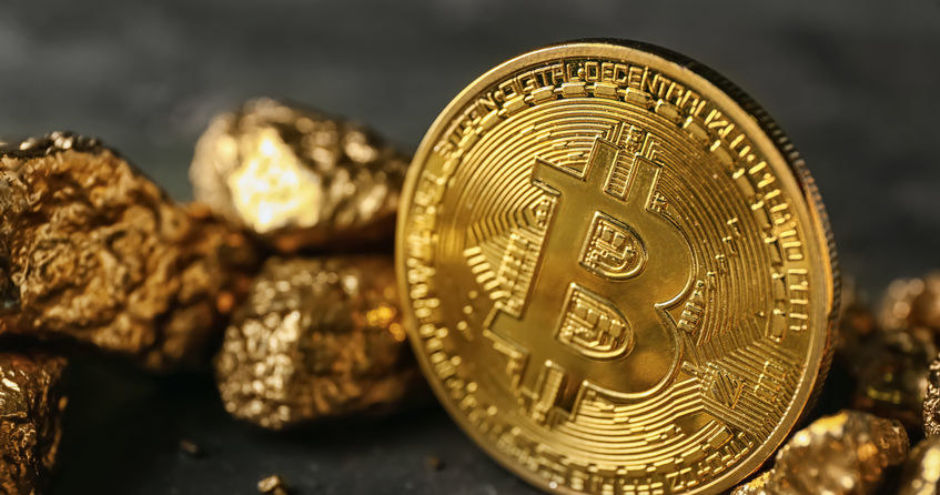 Bitcoin bije swoje kolejne rekordy cenowe /&copy;123RF/PICSEL