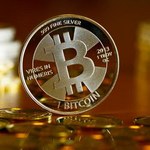 Bitcoin pod ostrzałem
