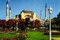 Bizancjum: przebudowana na meczet bazylika Hagia Sophia, Istambuł /Encyklopedia Internautica
