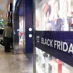 Black Friday 2023. Sklepy szykują wyprzedaże, klienci muszą mieć się na baczności