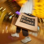Black Friday 2025 rusza w Polsce. Jak mądrze korzystać z rabatów i uniknąć pułapek?