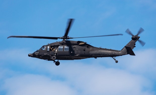 Black Hawk nad Warszawą. Kontrterroryści wkroczyli do akcji