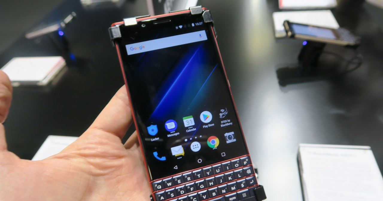 BlackBerry KEY2 LE na targach IFA /INTERIA.PL