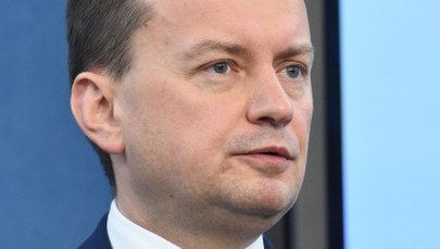 Błaszczak: Grupa Wyszehradzka nie zgadza się na automatyczną relokację uchodźców
