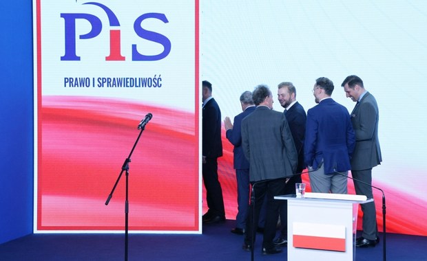 Błaszczak, Nawrocki, Bocheński, a Przydacz orbituje. W PiS wybierają kandydata na prezydenta