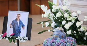 Bliscy i przyjaciele pożegnali Tomasza Jakubiaka. Spełnili ostatnią wolę kucharza