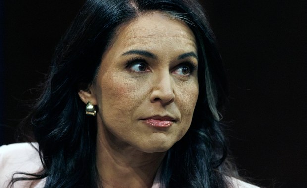 Bliska współpracownica Trumpa rezygnuje. Podaje smutny powód
