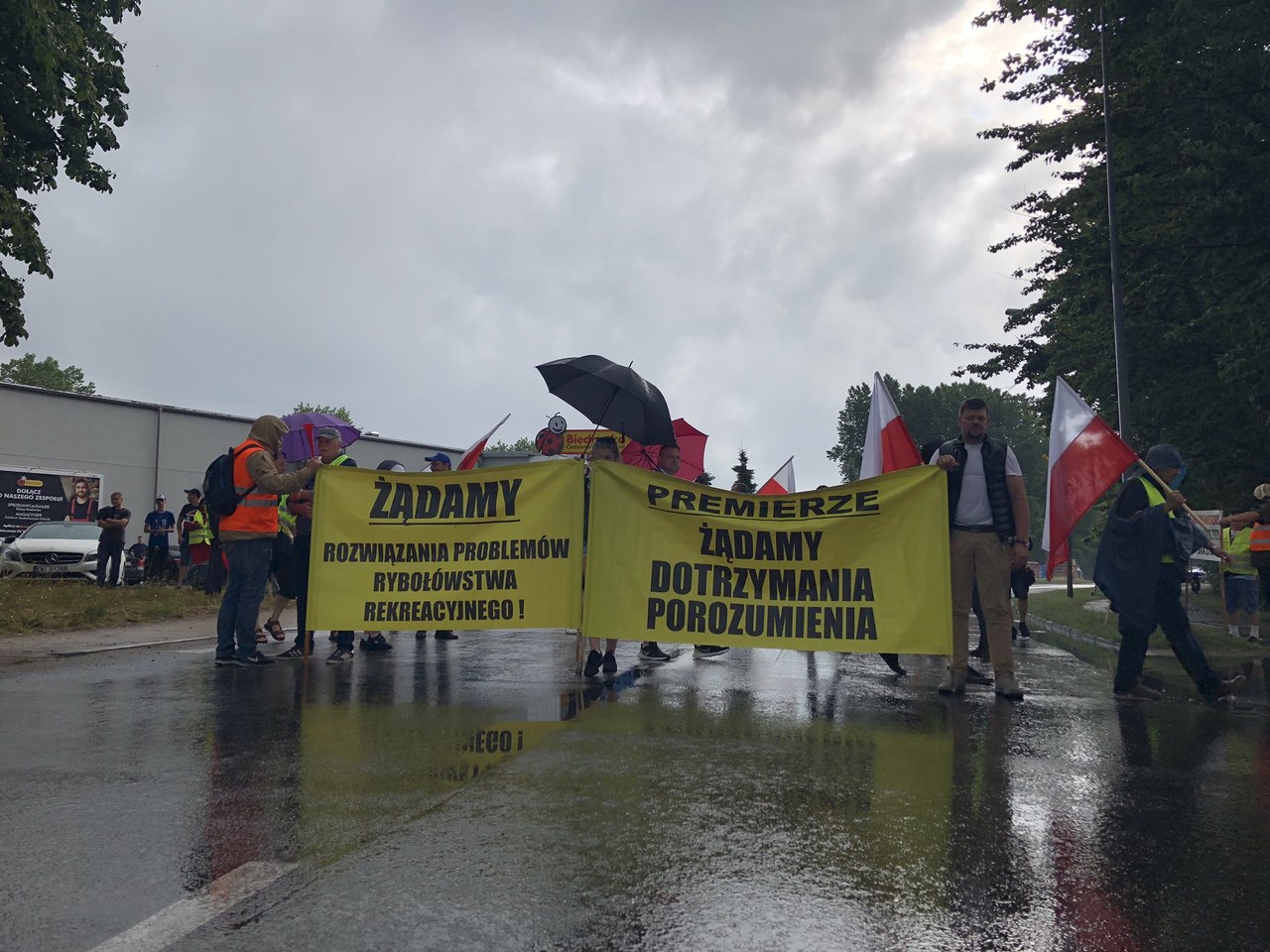 Blisko 2 godziny trwał protest armatorów rybołówstwa rekreacyjnego w Gdańsku