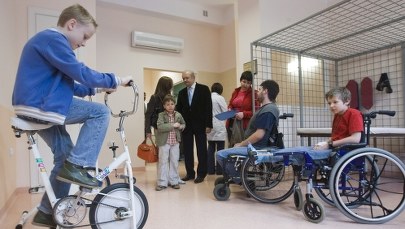 Blisko 300 dzieci bez rehabilitacji. NFZ nie podpisał umowy z wrocławskim ośrodkiem