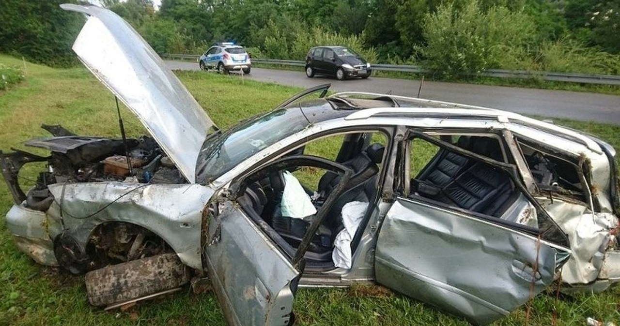Bliźniacy z identycznym DNA. Przełom ws. śmierci 18-letniej Angeliki