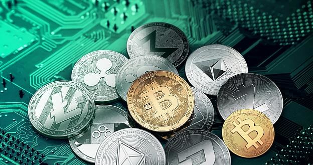 Blockchain przechodzi do niszy... /&copy;123RF/PICSEL