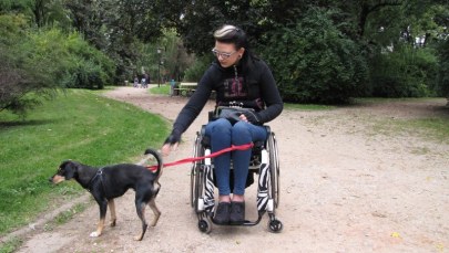 Blogerka walczy z "kulawością" Warszawy