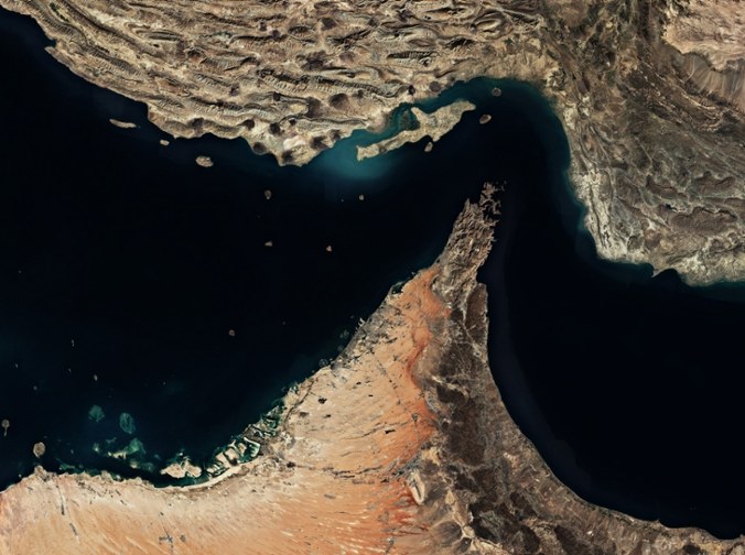 Blokada cieśniny Ormuz. Teheran robi wyjątek dla sąsiada