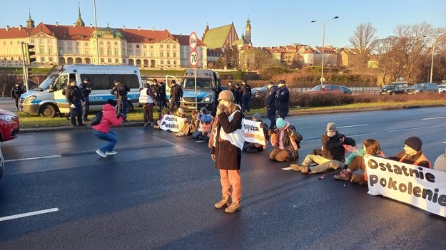 Blokada Ostatniego Pokolenia na Wisłostradzie /Przemek Mzyk /RMF MAXX