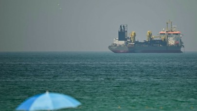 Blokada USA dziurawa jak sito. Irańskie statki pokonują cieśninę Ormuz