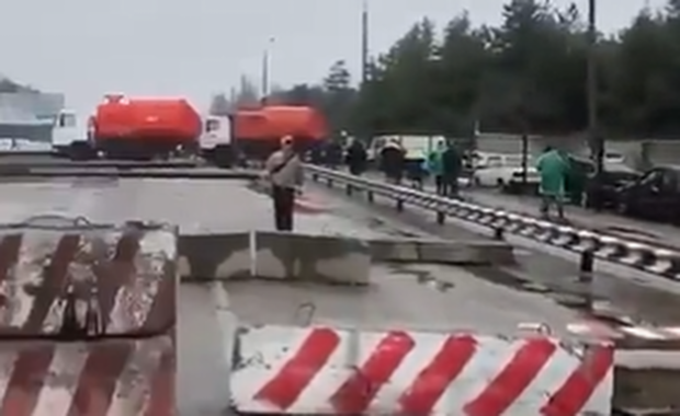 Blokady na drogach do Enerhodaru. W mieście jest największa elektrownia jądrowa Europy