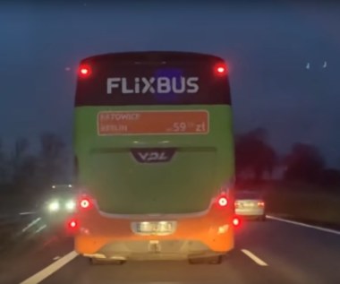 Blokował autobusem karetkę na autostradzie