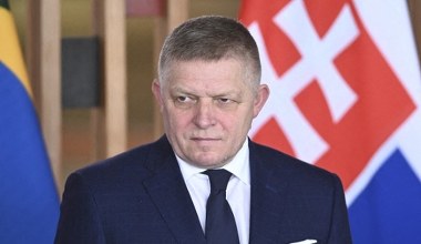 Blokują przelot Fico do Moskwy. Słowak chce lecieć na paradę Putina