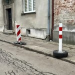 Blokujesz sobie miejsce parkingowe? Policjant się nie zawaha