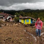 Błotniste potoki wdzierały się do domów. Nie żyją co najmniej 84 osoby