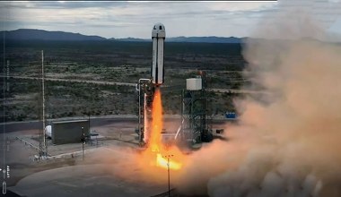 Blue Origin wstrzymuje kosmiczną turystykę. Firma ma inny priorytet