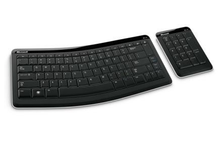 Bluetooth Mobile Keyboard 6000 - bardzo fajna pomoc dla podróżujących z notebookiem /materiały prasowe