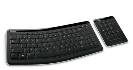 Bluetooth Mobile Keyboard 6000 - bardzo fajna pomoc dla podróżujących z notebookiem /materiały prasowe