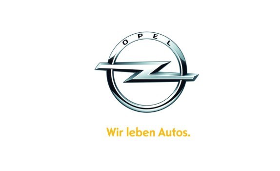 Błyskawica zdobi auta Opla od 1963 r. Obecną wersję logotypu wprowadzono w 2008 r. /Opel