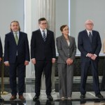 Błyskawiczne ślubowanie sędziów Trybunału Konstytucyjnego. Prezydent się nie zjawił