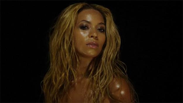 Błyszcząca Beyonce w klipie "1+1" /