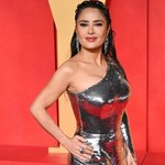 Błyszcząca Salma Hayek. Wszyscy patrzyli na jej dekolt 