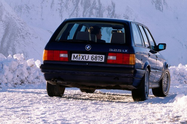 BMW 325 iX /INTERIA.PL