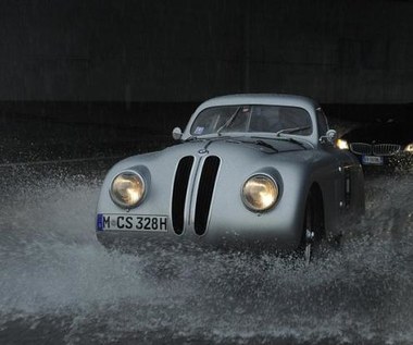 BMW 328 - wyścigowy potwór o mocy... 80 KM