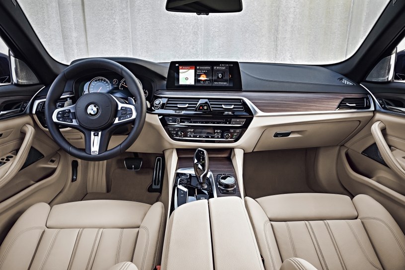 BMW 5 Touring /Informacja prasowa