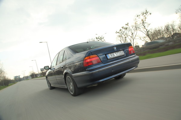 BMW 540i V8 E39 zdj.5 magazynauto.interia.pl testy i