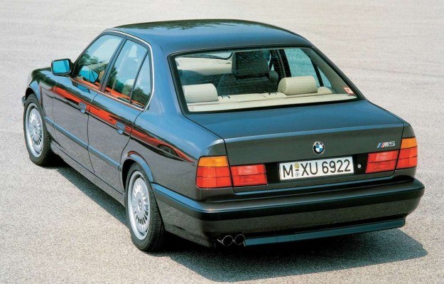 BMW E34 /Informacja prasowa