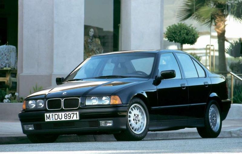 40 lat, 20 zdjęć. Krótka historia BMW serii 3 7