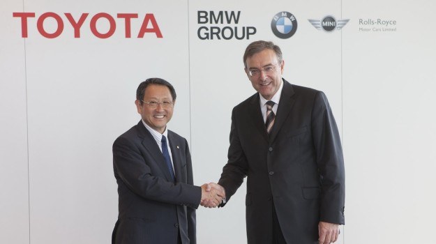 BMW i Toyota zawarły umowę o współpracy m.in. w zakresie rozwoju akumulatorów litowo-jonowych. /Motor
