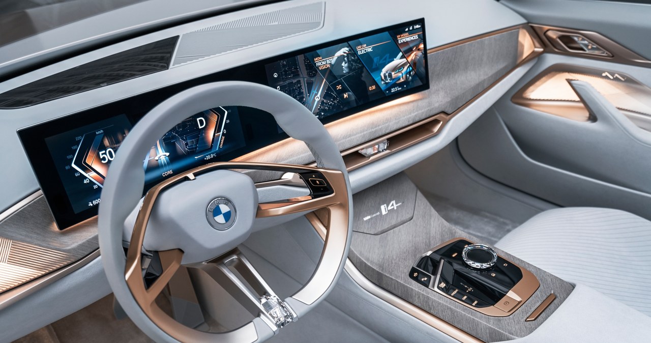 BMW i4 Concept /BMW