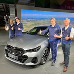 BMW i5 powstaje w fabryce z trawnikiem na dachu. Mają nawet własne pszczoły