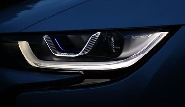 BMW i8 - pierwsze z laserowymi światłami