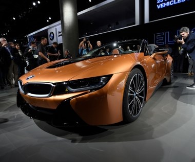 BMW i8 Roadster imponuje osiągami