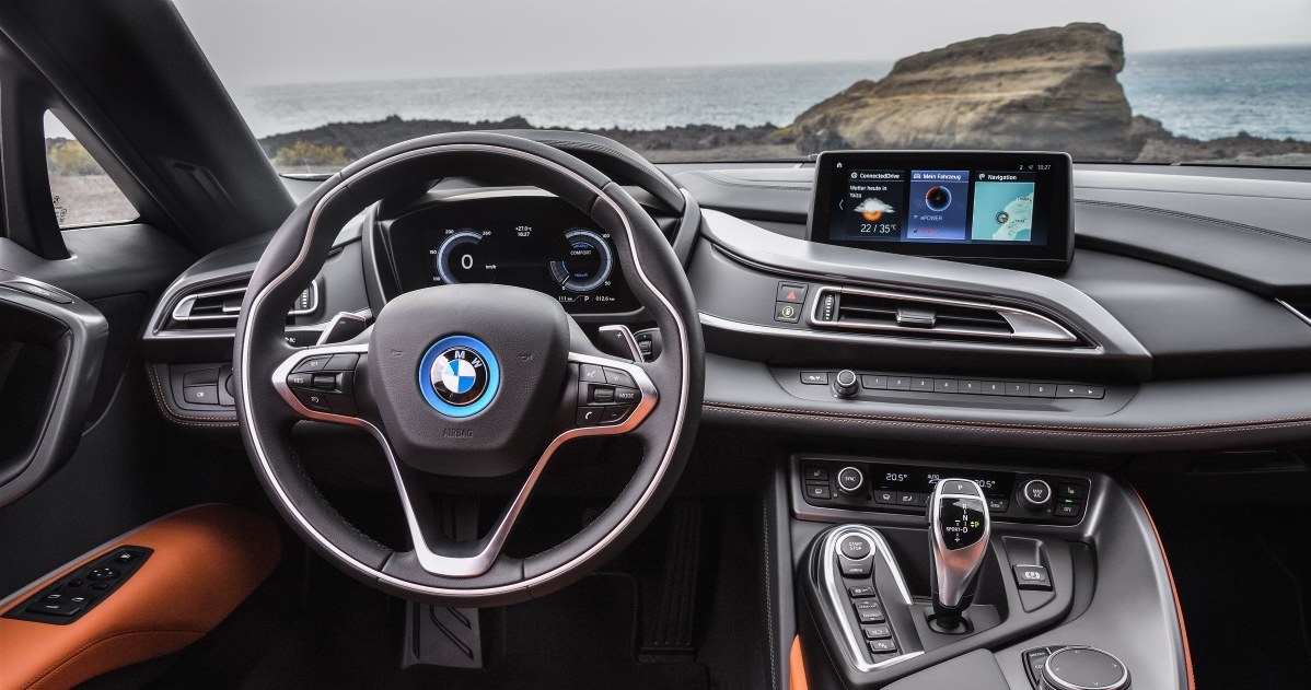 BMW i8 Roadster /Informacja prasowa