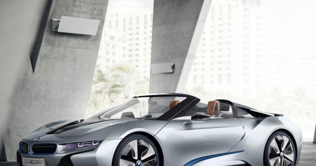 BMW i8 spyder /Informacja prasowa