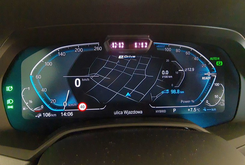 BMW Live Cockpit Professional /INTERIA.PL