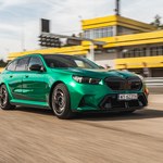 BMW M5 Touring to trzy auta w jednym. Czy 727 KM zatuszuje 2550 kg masy?