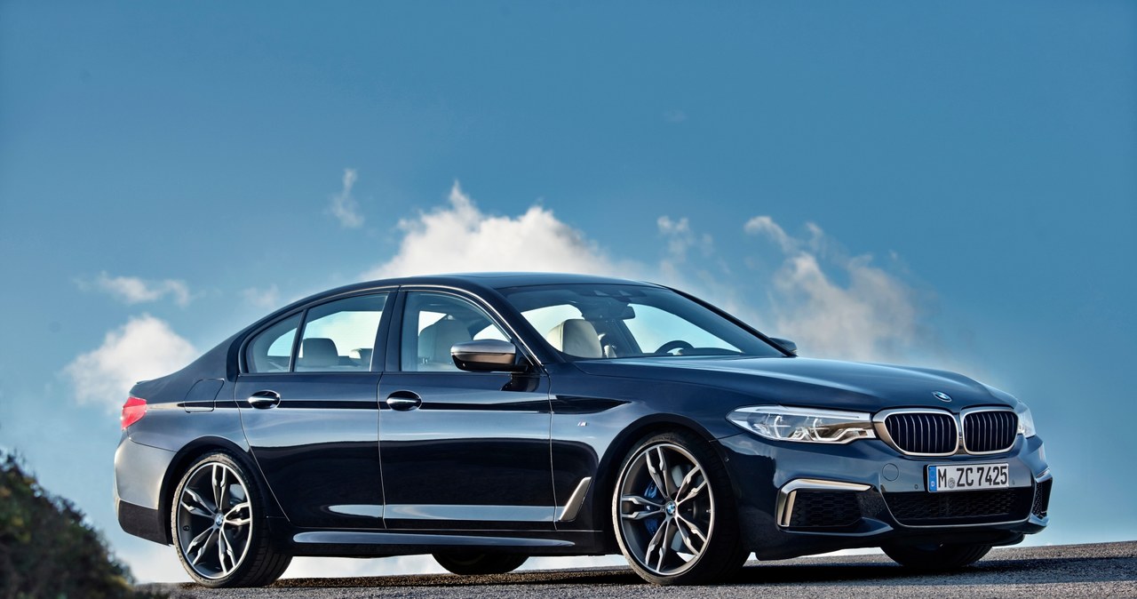 BMW M550i xDrive /BMW