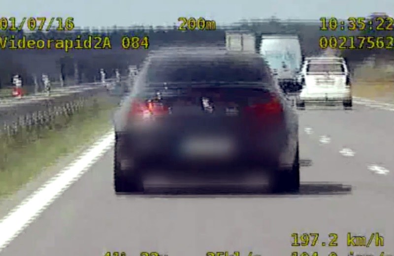 BMW M6 jechało autostradą 250 km/h /Policja